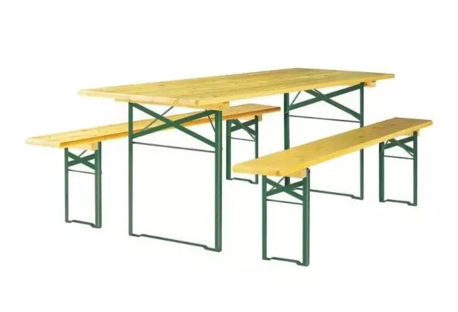 Table pliante avec bancs en bois pour salle des fêtes